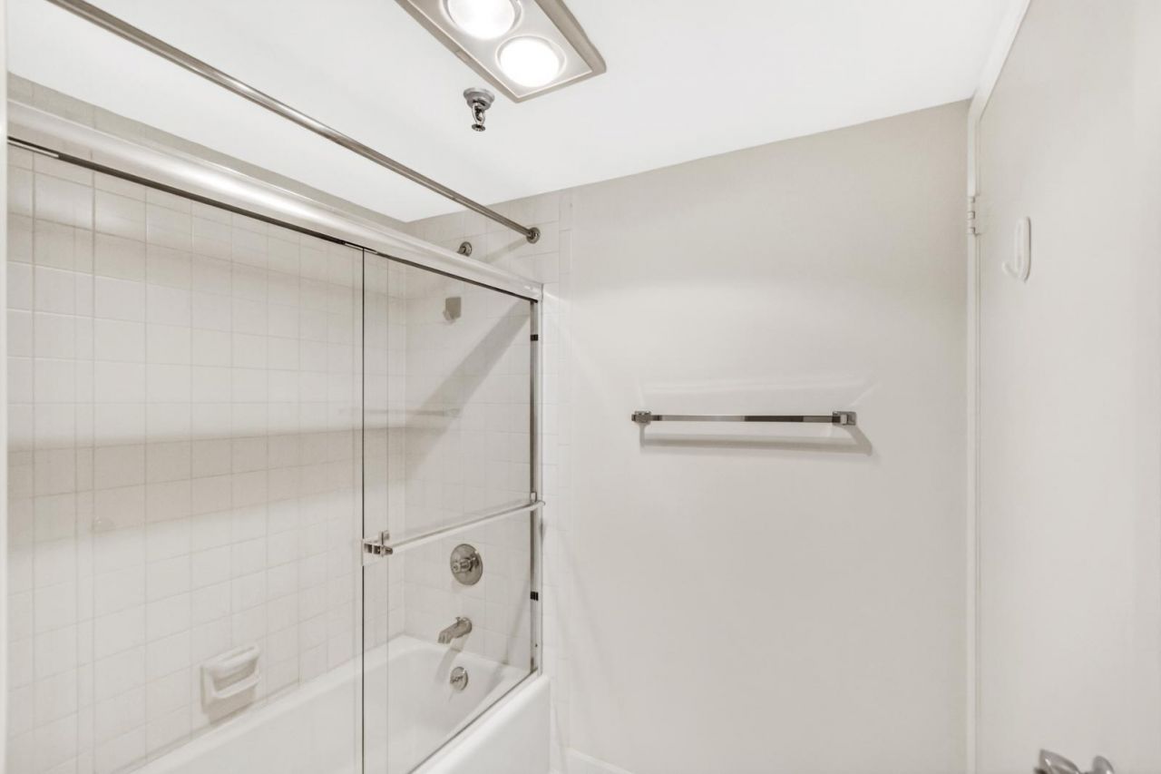 115 Lakeshore Drive, Unit 1549, North Palm Beach, FL 33408 Photo
