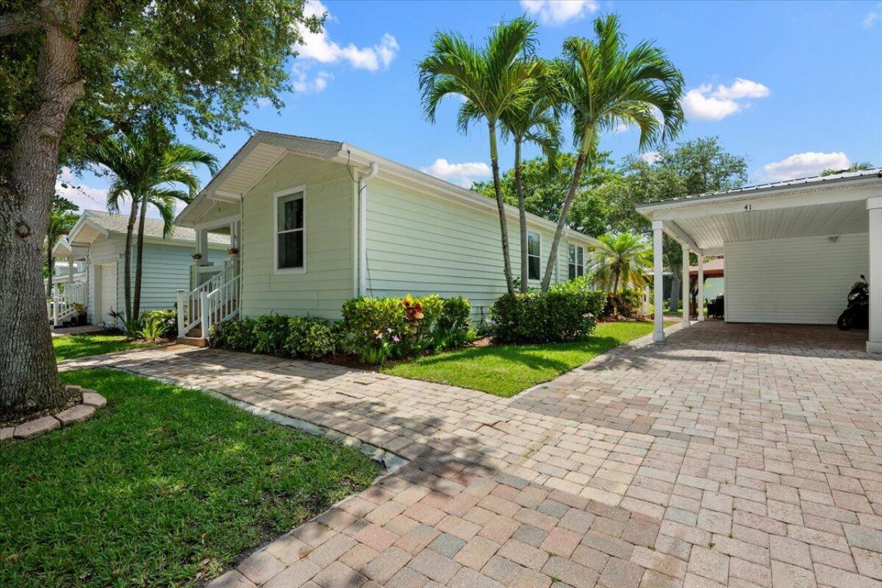 2555 Pga Boulevard, Unit 41, Palm Beach Gardens, FL 33410 Photo