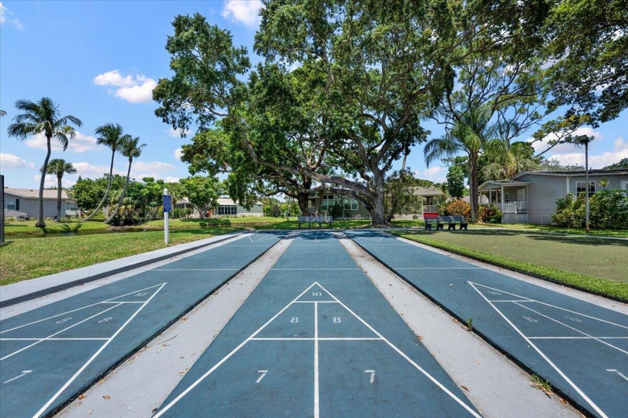 2555 Pga Boulevard, Unit 41, Palm Beach Gardens, FL 33410 Photo
