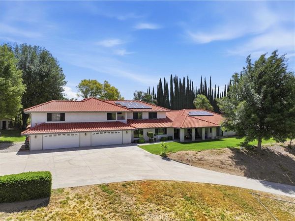 30414 Sloan Canyon, Castaic, CA 91384