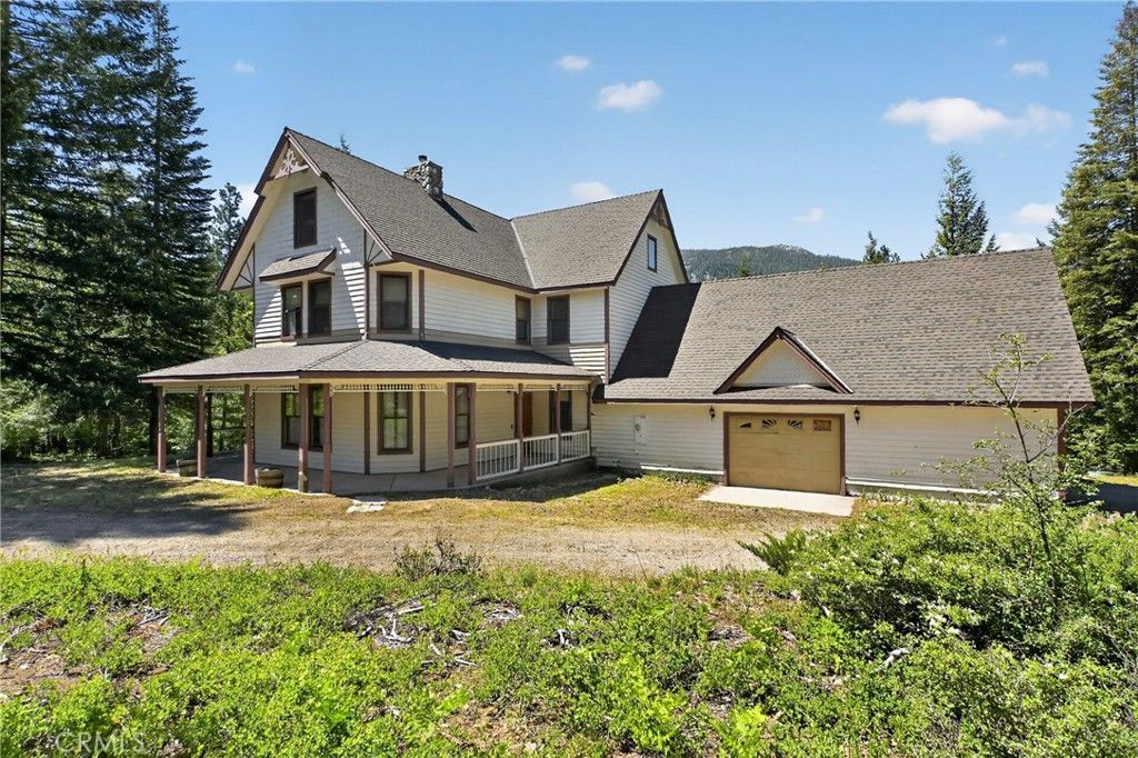 2708 Grey Fox Dr. Drive, Weed, CA 96064 Main Photo