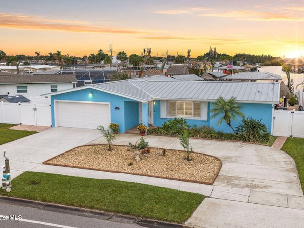 240 Diana Boulevard , Merritt Island, FL 32953