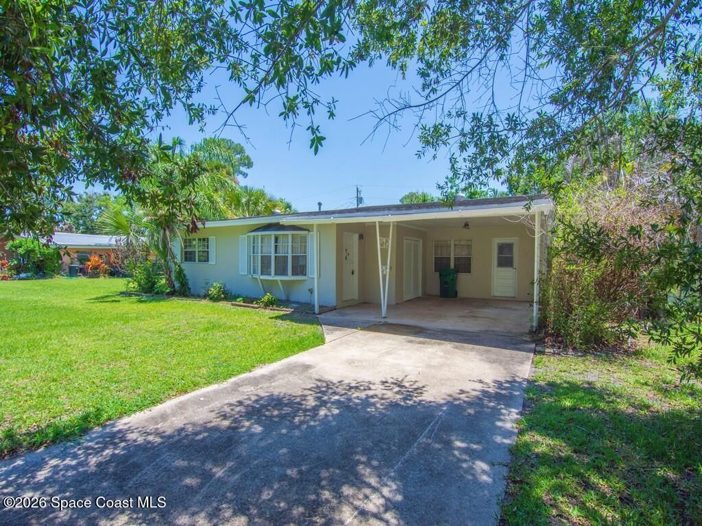 7907 Lockwood Drive , Fort Pierce, FL 34951 Photo