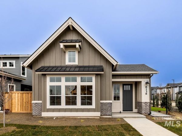989 E Escalation St, Meridian, ID 83642