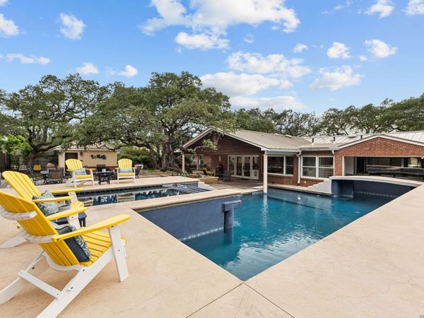 344 Prinz Dr, San Antonio, TX 78213