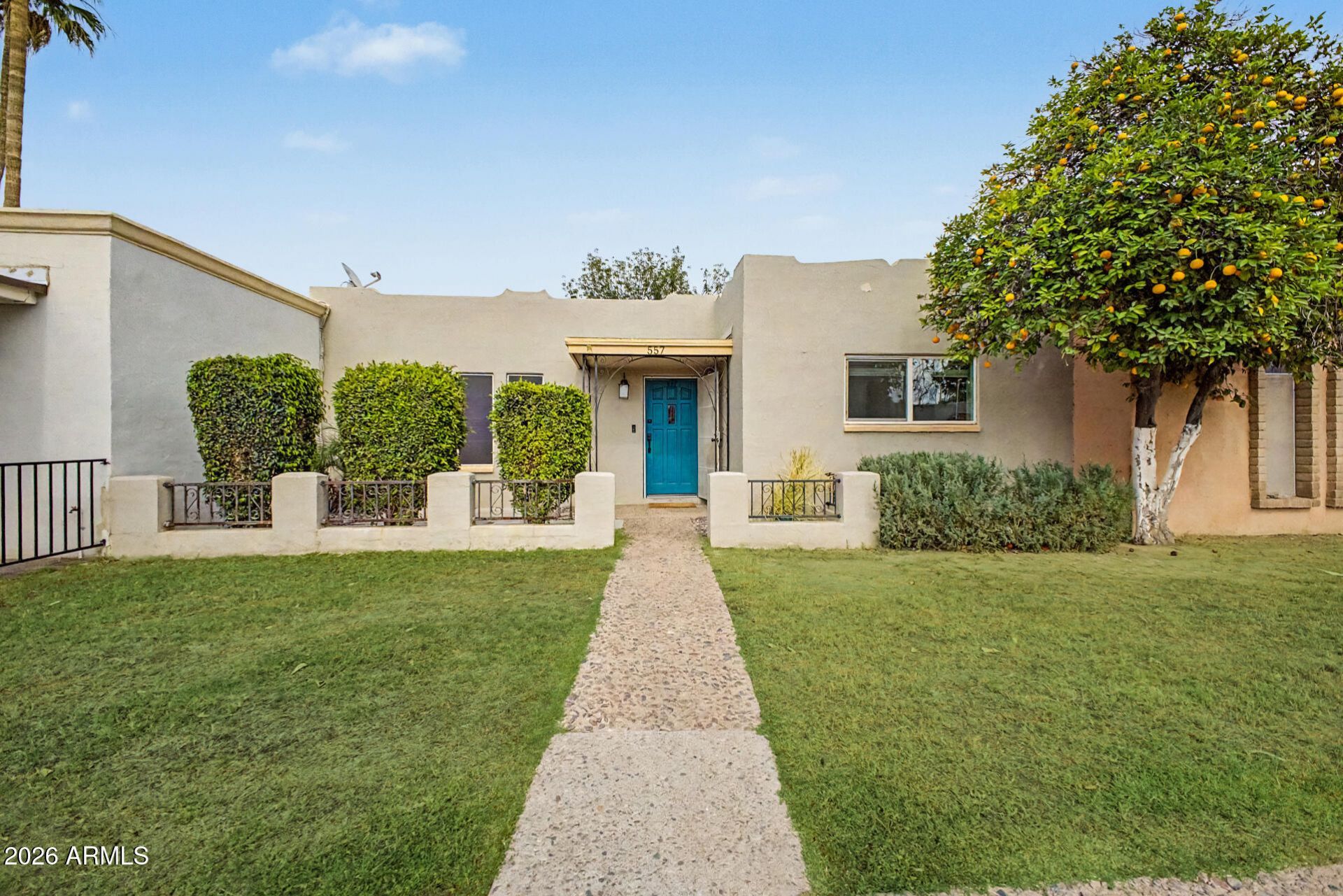 557 N Hobson Plaza, Mesa, AZ 85203 Main Photo