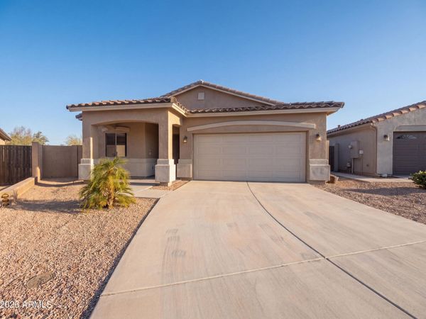 1738 S ARYELLE Road, Apache Junction, AZ 85119