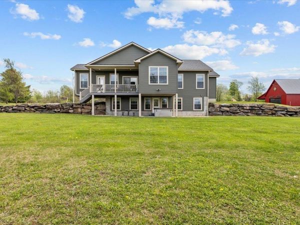 28 Rileys Way, Highgate, VT 05459