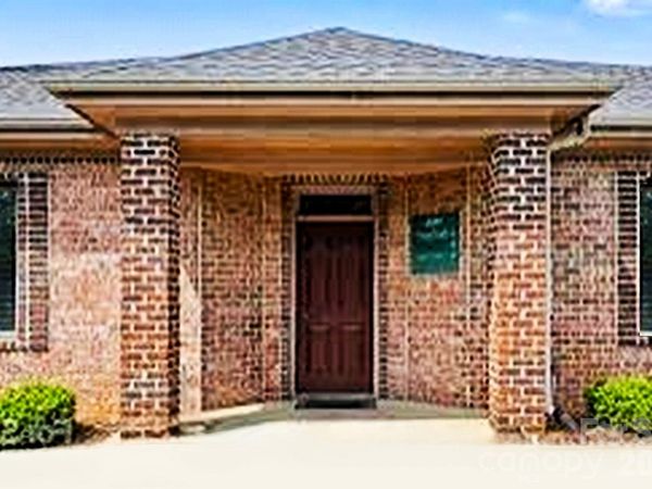 1977 J N Pease Place , Unit 204, Charlotte, NC 28262