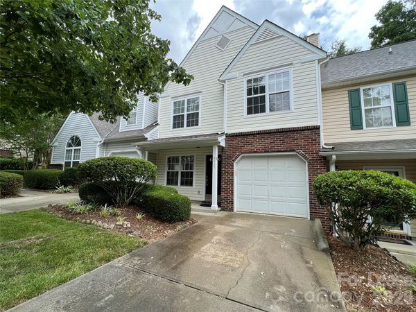 8433 Southgate Commons Drive , Charlotte, NC 28277