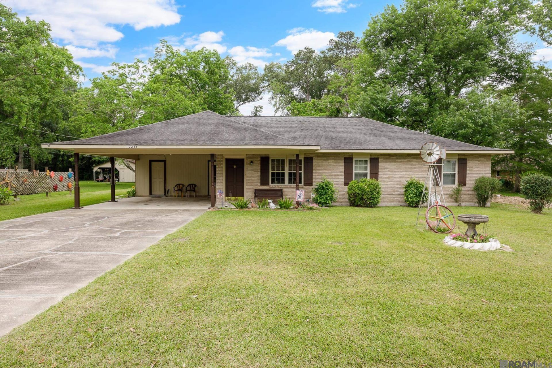 12241 Oakline Acres, Saint Amant, LA 70774 Main Photo