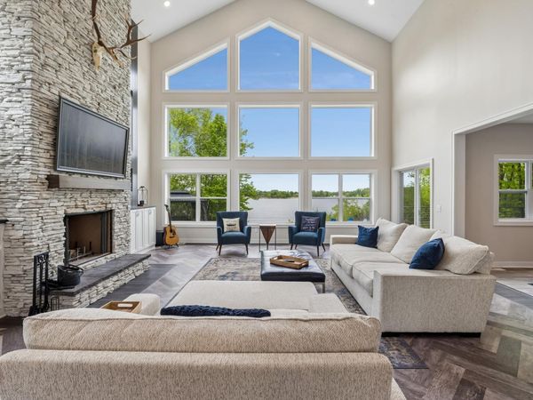 4704 S Lake Sarah Drive, Independence, MN 55359
