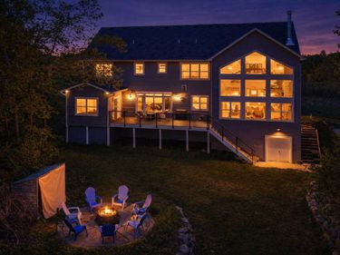 4704 S Lake Sarah Drive, Independence, MN 55359