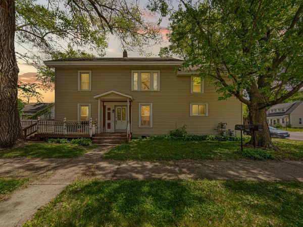 3 6th Avenue NW, Faribault, MN 55021