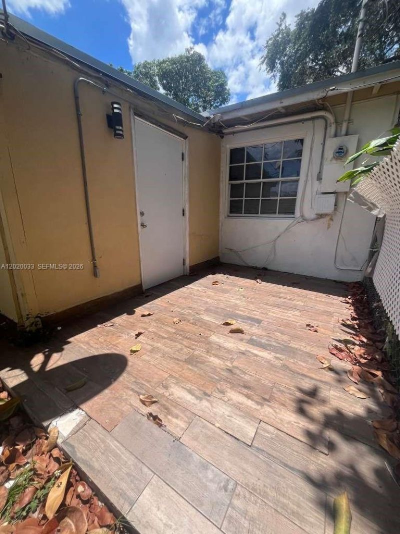 1629 NE 177 St , Unit 2, Miami, FL 33162 Photo