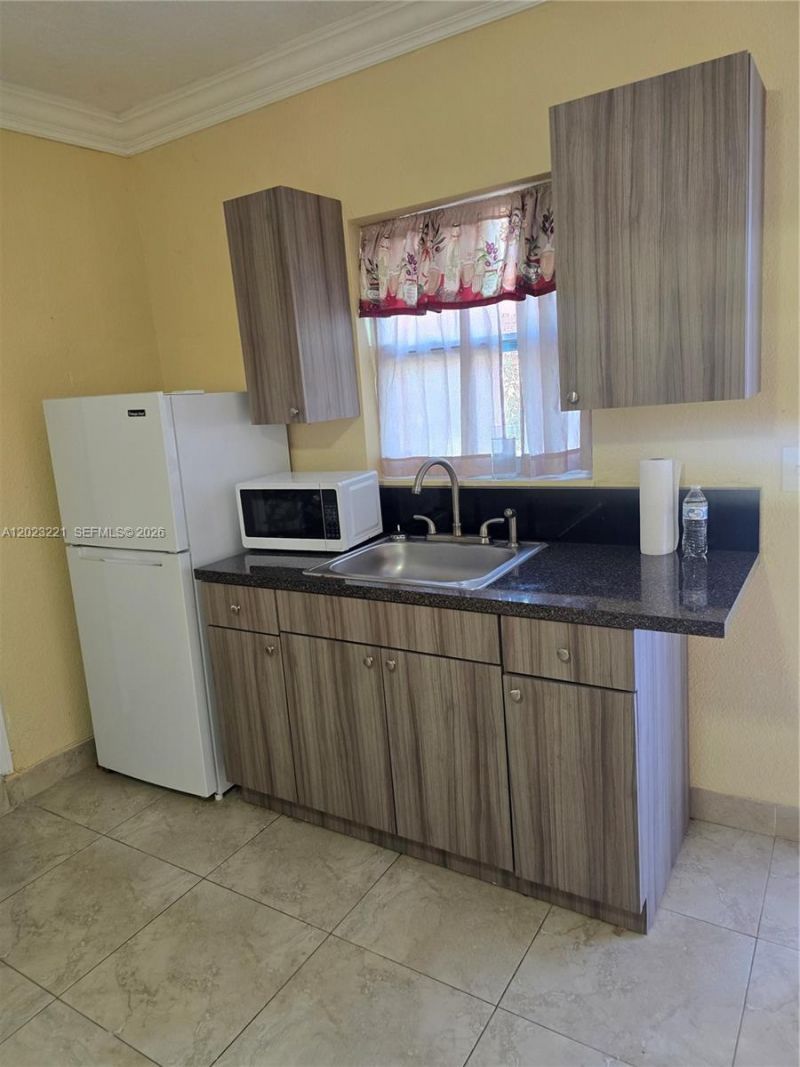 12535 W Randall Park, Miami, FL 33167 Photo