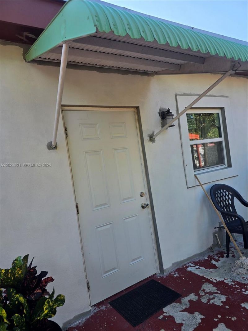 12535 W Randall Park, Miami, FL 33167 Photo