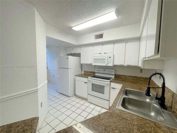 1280 S ALHAMBRA CIR, Unit 2119, Coral Gables, FL 33146