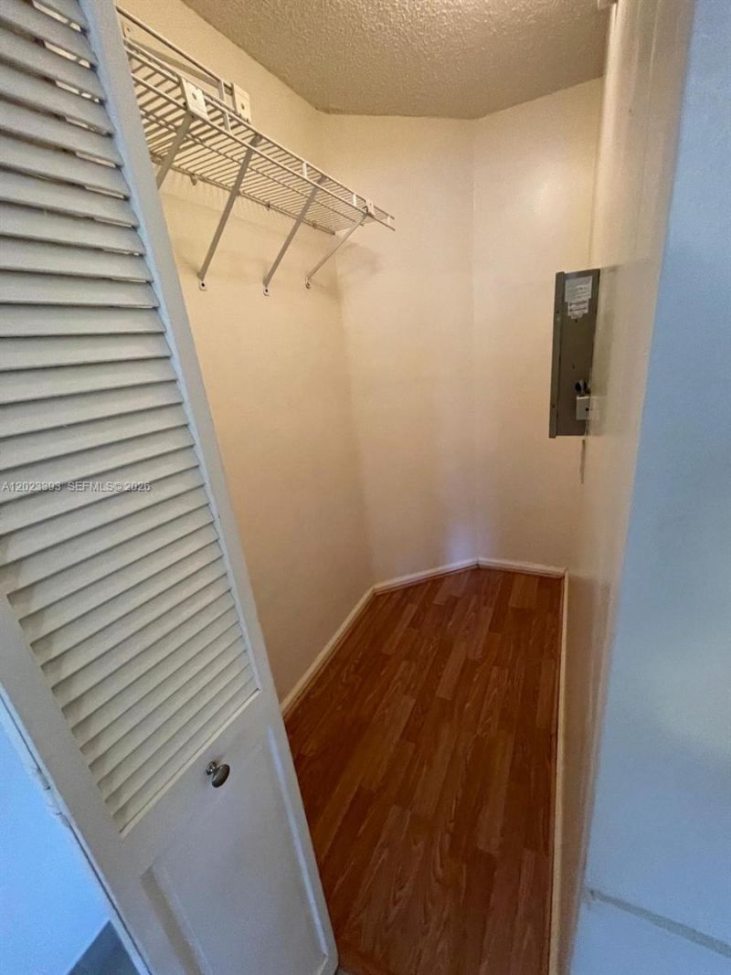 1280 S Alhambra Cir , Unit 2119, Coral Gables, FL 33146 Photo