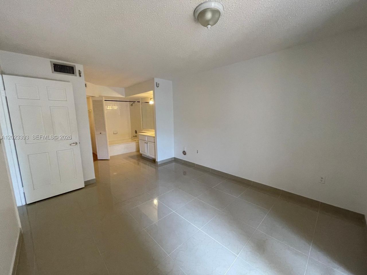 1280 S Alhambra Cir , Unit 2119, Coral Gables, FL 33146 Photo