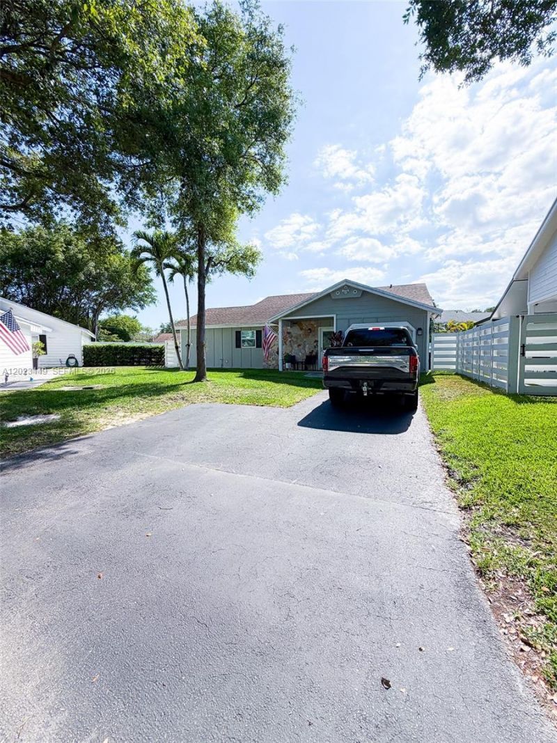 14552 SW 142nd Pl, Unit 14552, Miami, FL 33186 Photo