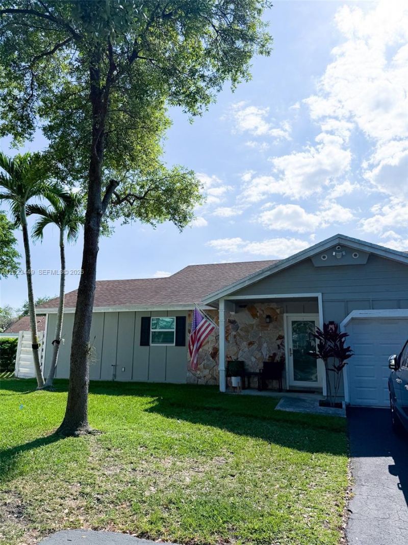 14552 SW 142nd Pl, Unit 14552, Miami, FL 33186 Photo