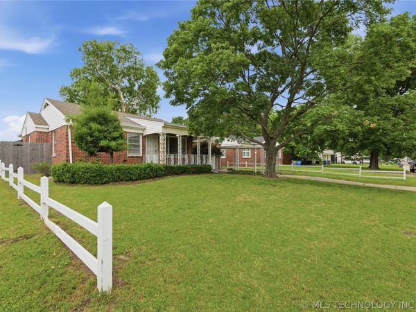 4972 S Madison Avenue , Tulsa, OK 74105