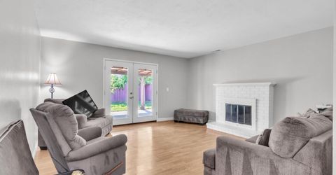 319 Jesse Ave, Roseville, CA 95678 Photo