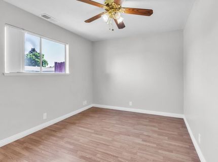 319 Jesse Ave, Roseville, CA 95678 Photo