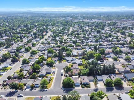319 Jesse Ave, Roseville, CA 95678 Photo