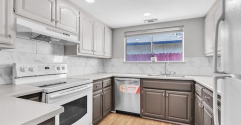 319 Jesse Ave, Roseville, CA 95678 Photo