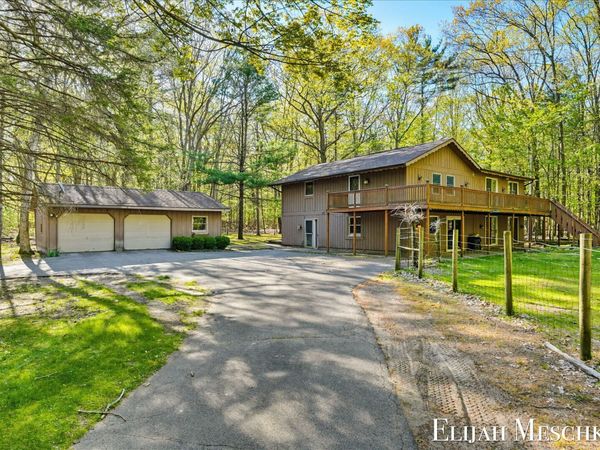1160 Scenic Drive, Muskegon, MI 49445