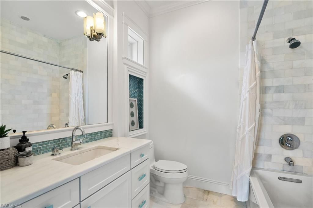 615 Binnacle Dr , Naples, FL 34103 Photo