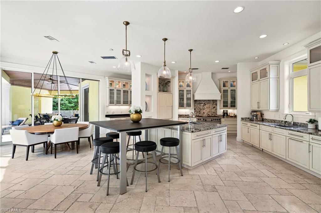 615 Binnacle Dr , Naples, FL 34103 Photo
