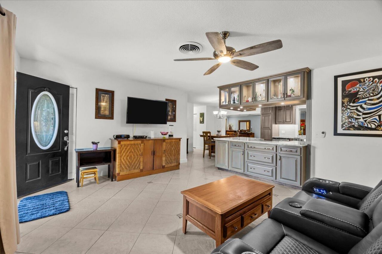 1671 SE 11th Street, Unit 1671, Stuart, FL 34996 Photo