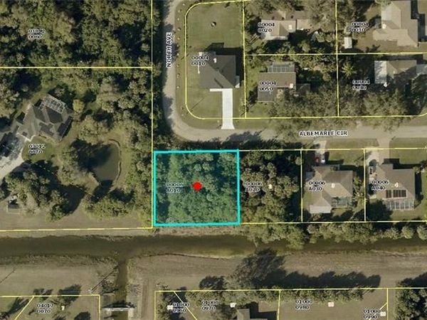 1202 Albemarle CIR , LEHIGH ACRES, FL 33936