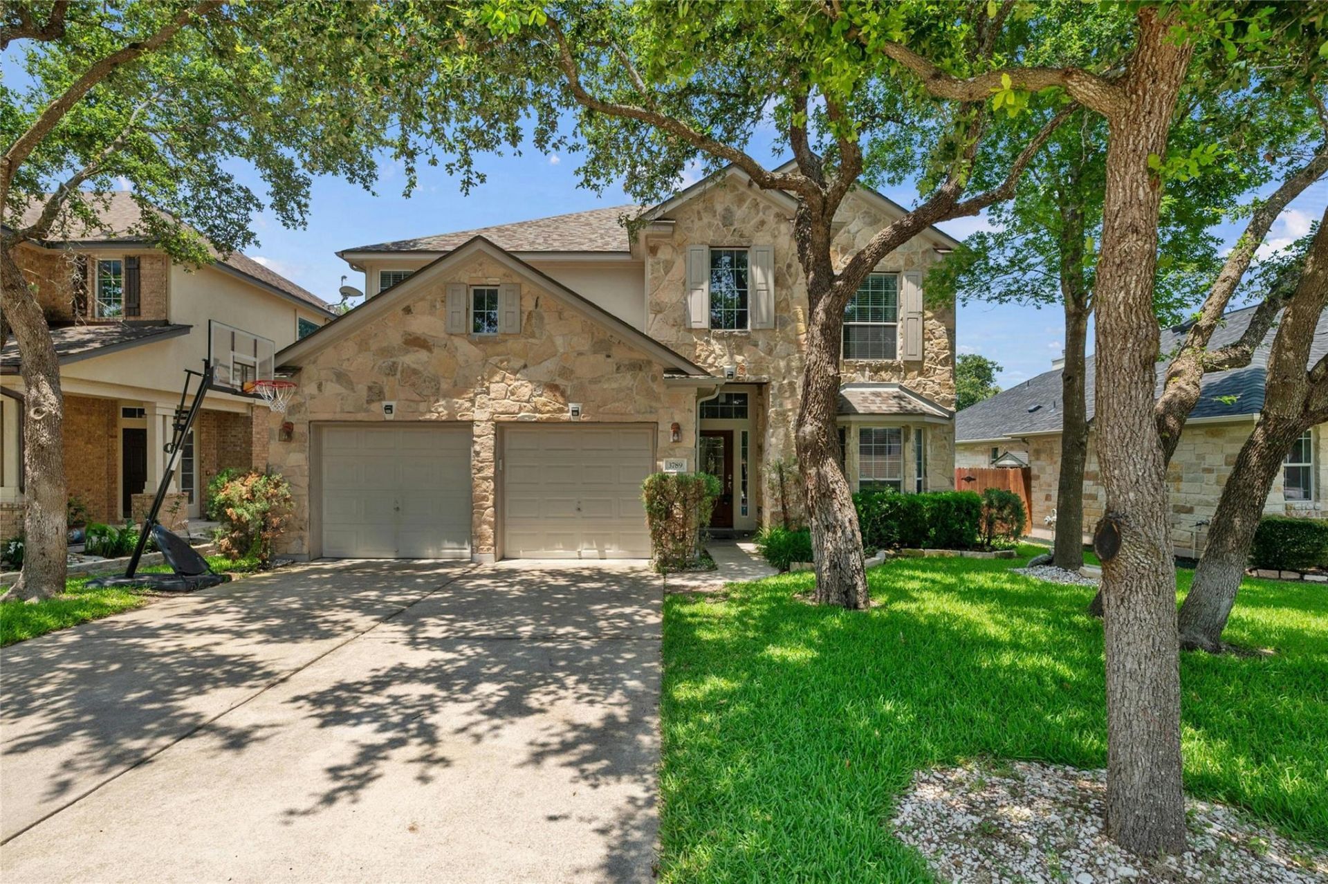 3789 Gentle Winds Ln, Round Rock, TX 78681 Main Photo