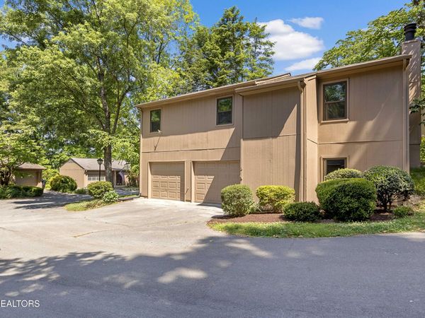 8709 Olde Colony Tr, Knoxville, TN 37923