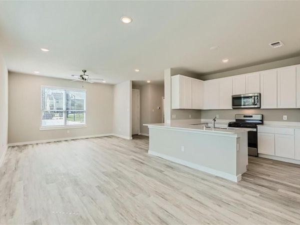 2404 Freshwater Lane , McKinney, TX 75071
