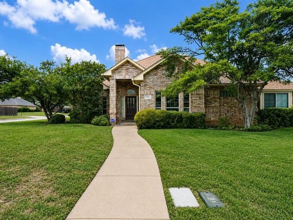 1341 Nettleton Drive, DeSoto, TX 75115