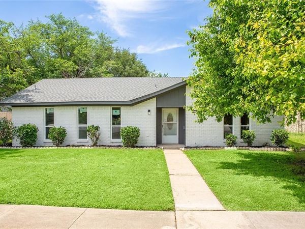 1021 Pleasant Valley Road, Garland, TX 75040