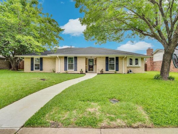 308 Buffalo Creek Drive, Waxahachie, TX 75165
