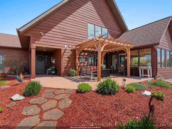 910 SHOEMAKER ROAD, Brussels, WI 54204
