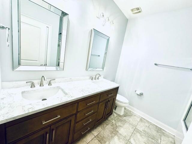 1581 Bourne Crossing Photo 42