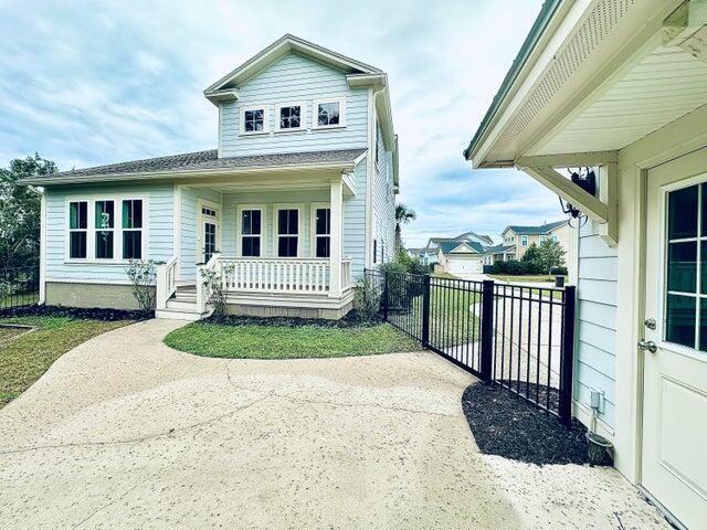 1581 Bourne Crossing Photo 60