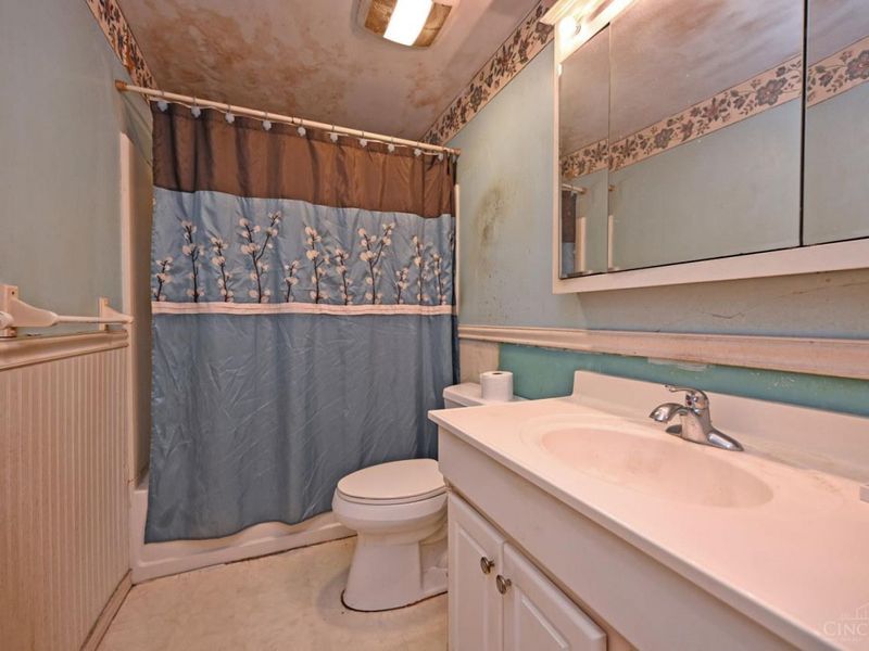 1047 Beacon Street, Cincinnati, OH 45230 Photo 14