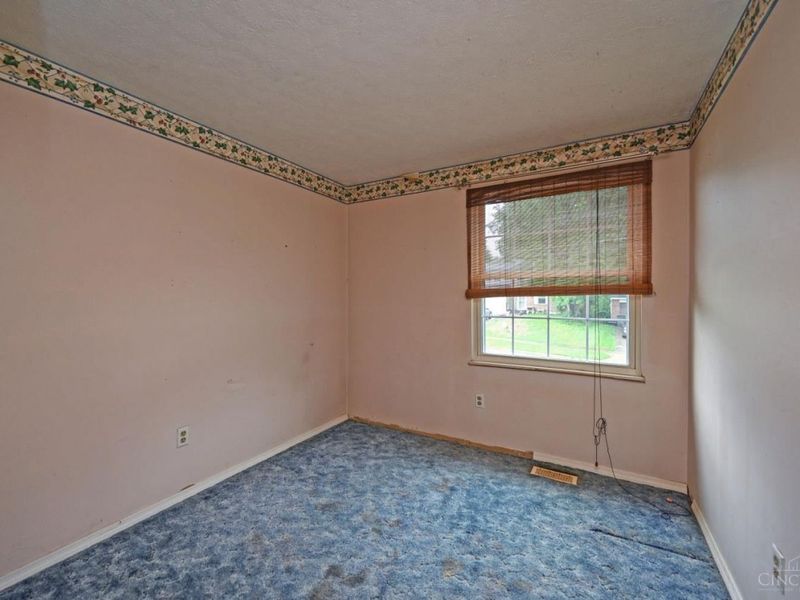 1047 Beacon Street, Cincinnati, OH 45230 Photo 17