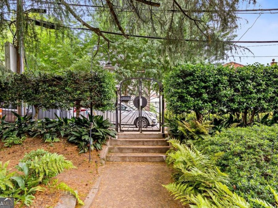 Property Image 39