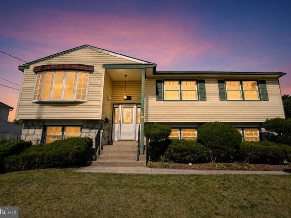 1210 SALEM ROAD , BURLINGTON, NJ 08016