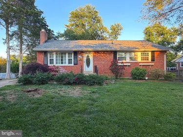 5304 PILLOW LANE , SPRINGFIELD, VA 22151